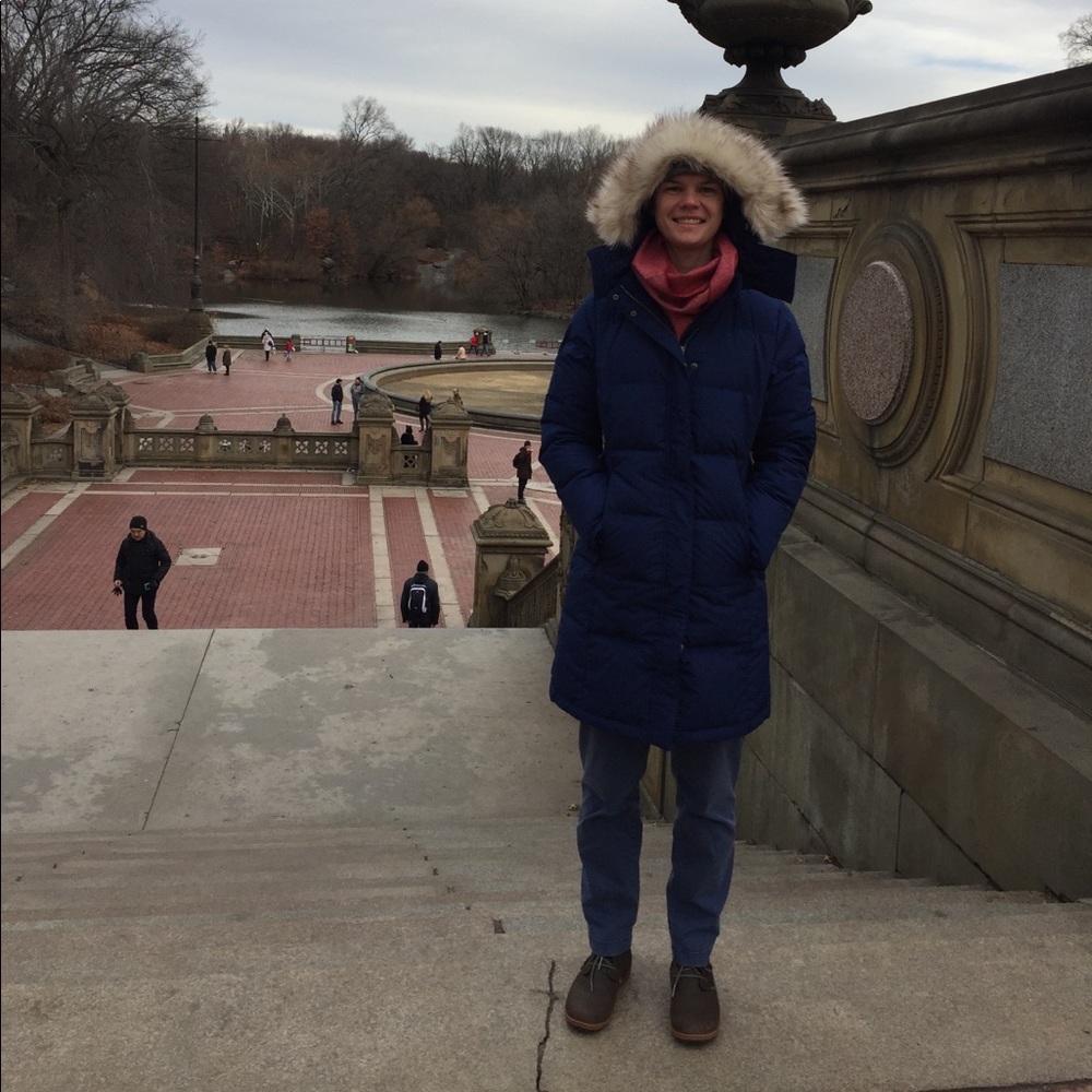 Meet your Posher, Stephanie